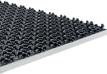 Systémová doska s polyesterovou vrstvou